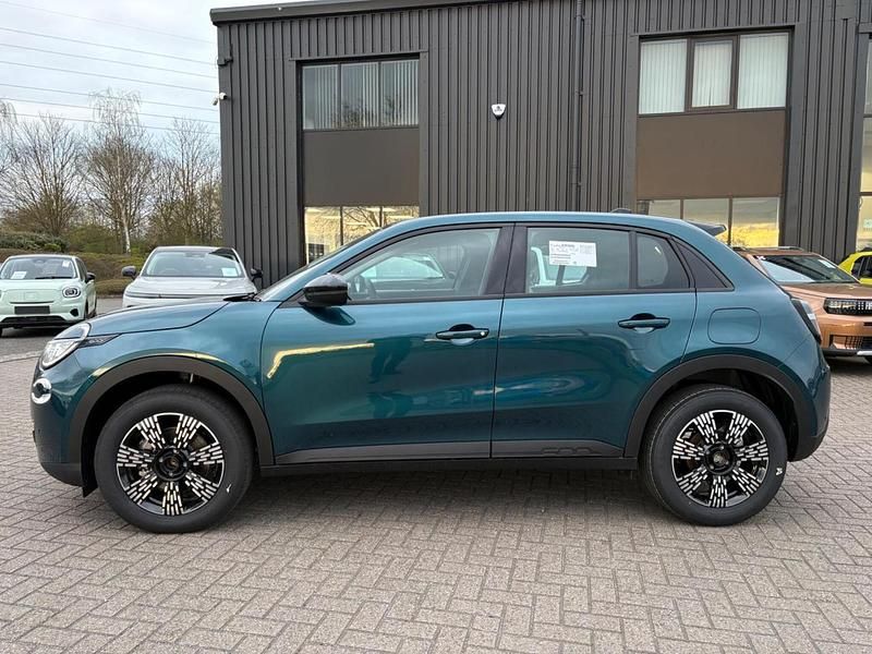 New Fiat 600 Icon 134 HP (98 kW) 2026 Green SUV