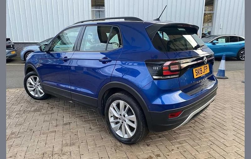 Used VW T-Cross SE 95 HP (69 kW) 2019 Blue SUV