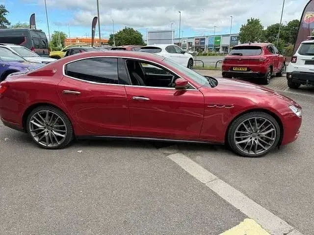 Used Maserati Ghibli 2017 Red Sedan