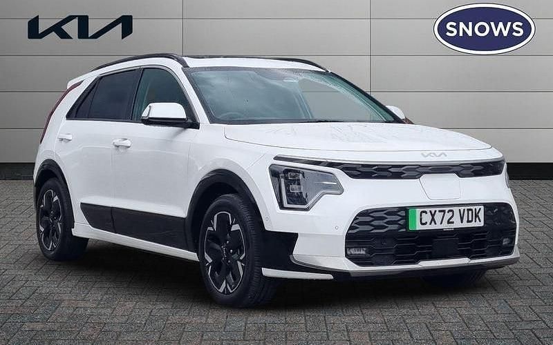 Used 2025 Kia e-Niro 4 SUV | £19,999 (Fair price) - Image 1/4