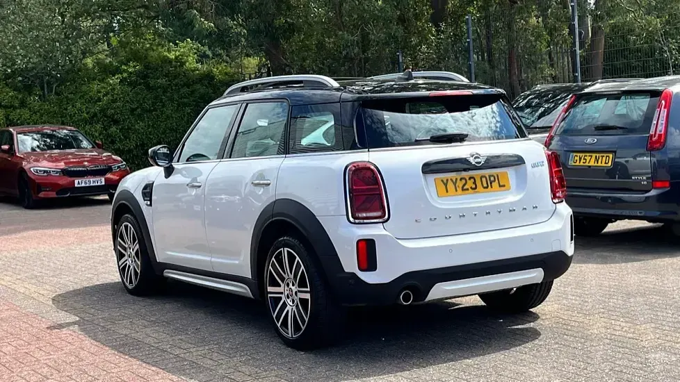 Used Mini Cooper Countryman Exclusive 134 HP (98 kW) 2023 White SUV