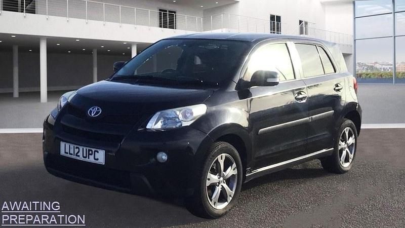 Black Used 2012 Toyota Urban Cruiser Hatchback | £3,895 (Fair price) - Image 1/4