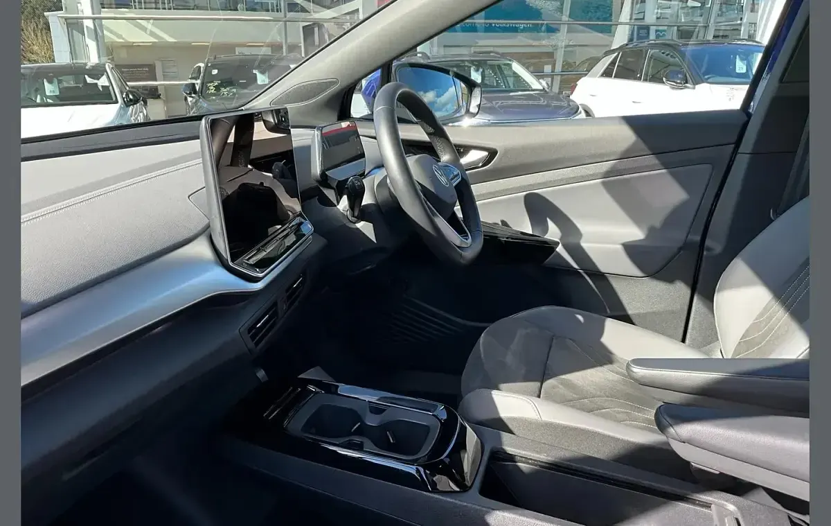 Second-hand VW ID.4 Pro 210 kW (286 CP) 2024 Albastru SUV