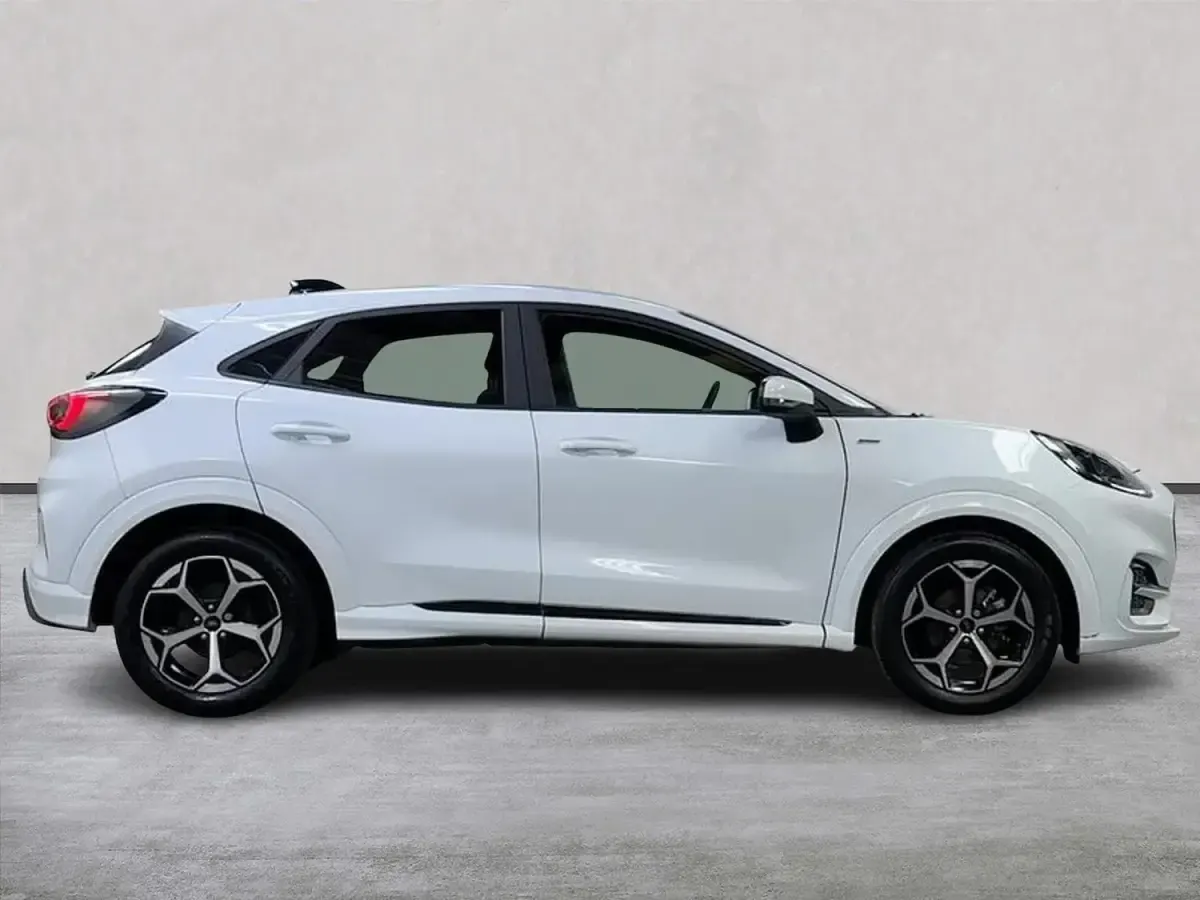 Usado Ford Puma ST-Line 125 HP (91 kW) 2025 Branco SUV