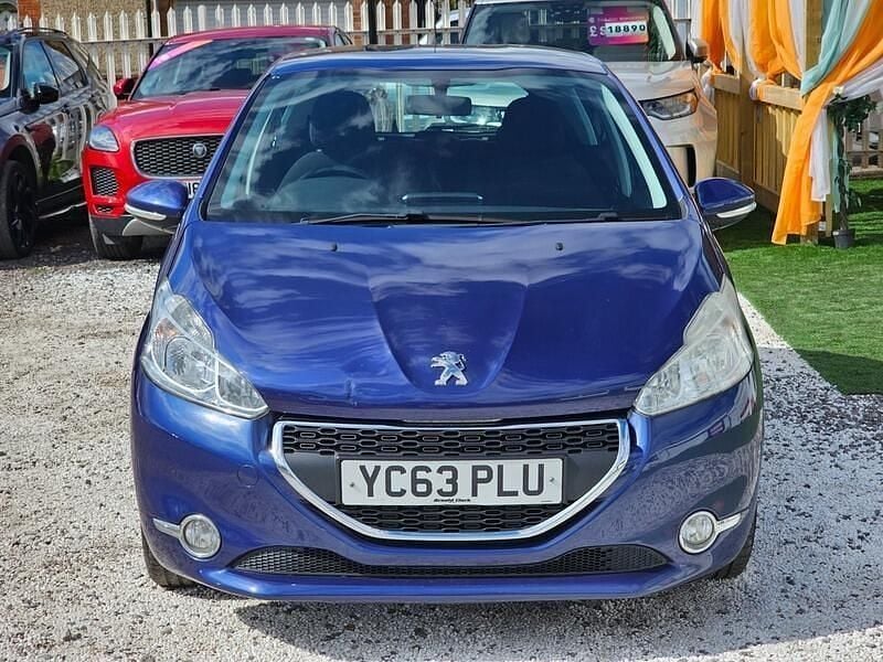 Used Peugeot 208 Active 82 HP (60 kW) 2013 Blue Hatchback