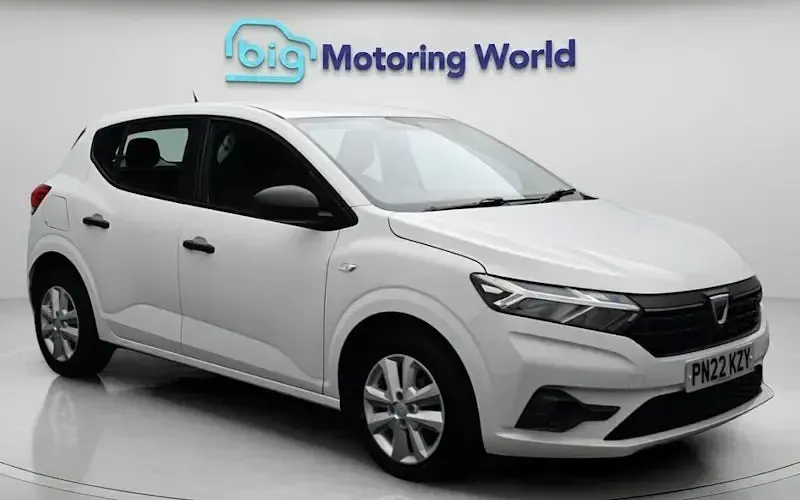 Used Dacia Sandero Essentiel 67 HP (49 kW) 2022 Hatchback