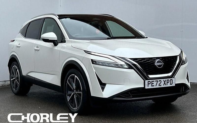 White Used 2022 Nissan Qashqai Tekna SUV | £19,811 (Expensive) - Image 1/4
