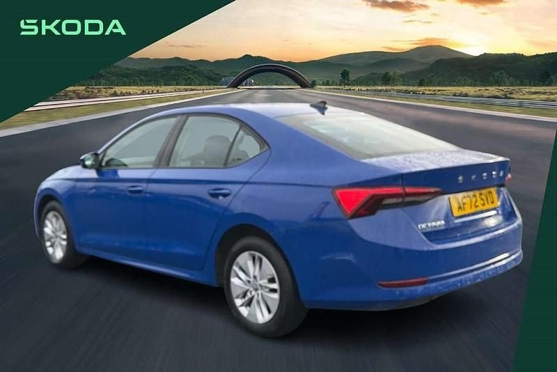Used Skoda Octavia SE Technology 113 HP (83 kW) 2022 Blue Hatchback