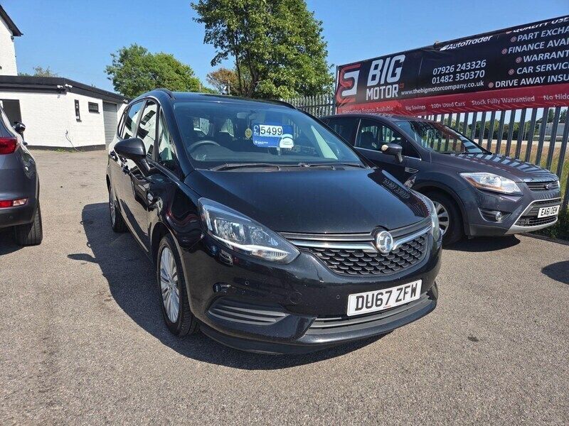 Black Used 2017 Vauxhall Zafira Tourer Design Edition MPV | £5,499 (Fair price) - Image 1/4