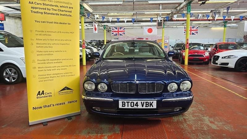 Used Jaguar XJ6 SE 2004 Blue Sedan