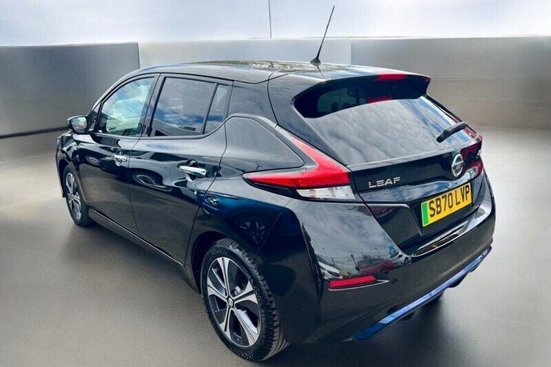 Used 2020 Nissan Leaf N-Connecta Hatchback | £10,995 (A bit pricey) - Image 1/1