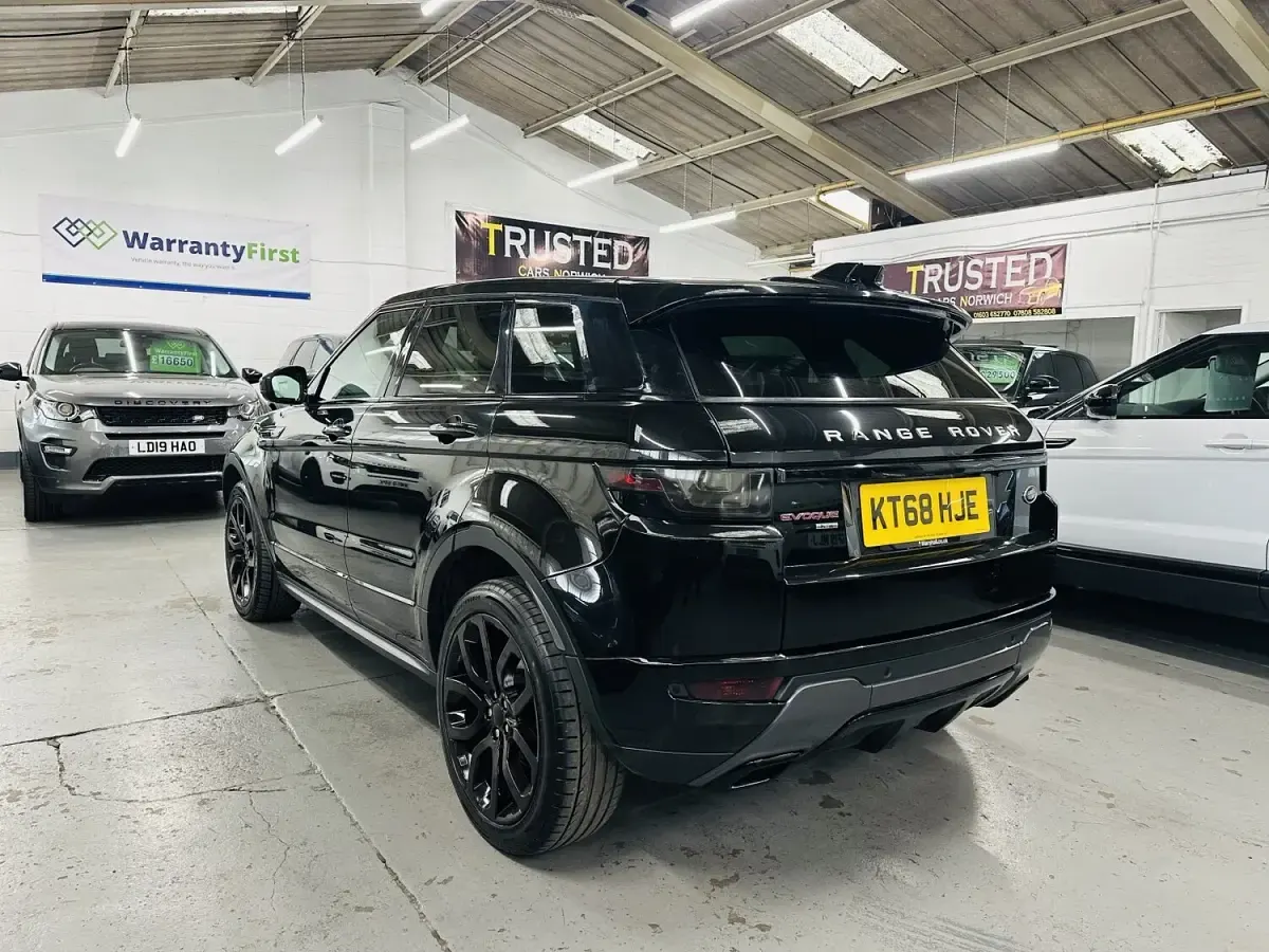 Used Land Rover Range Rover evoque HSE Dynamic 2019 Black SUV