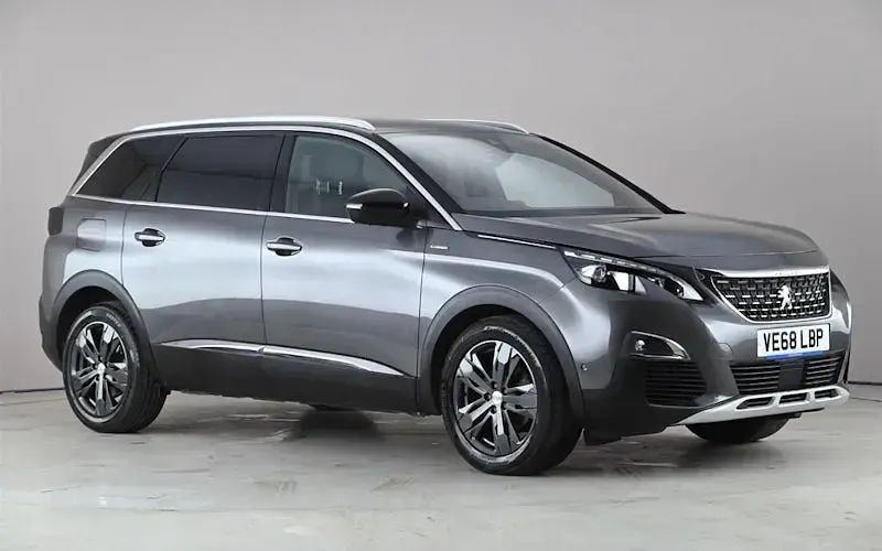 Usado Peugeot 5008 GT-line 131 HP (96 kW) 2019 SUV