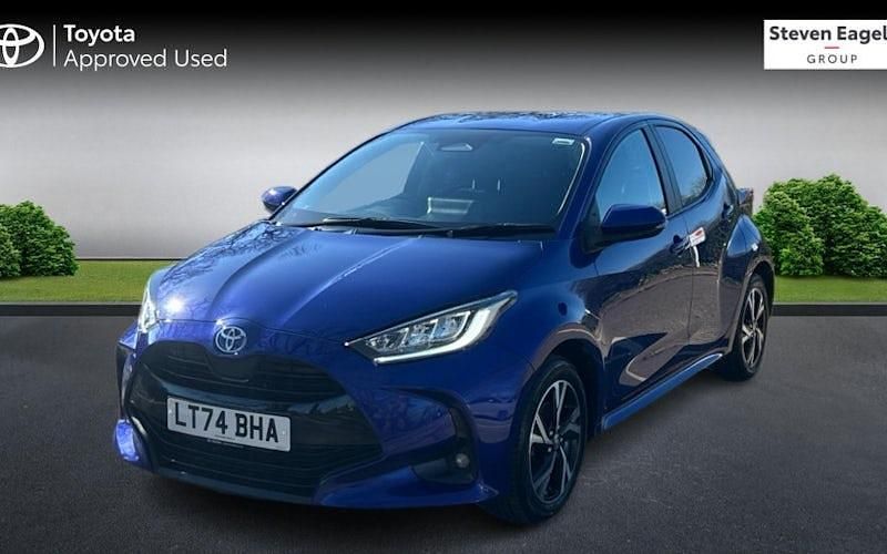 Used Toyota Yaris Hybrid Design 116 HP (85 kW) 2026 Hatchback