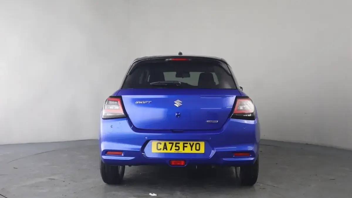 New Suzuki Swift 2025 Frontier blue/super black Hatchback