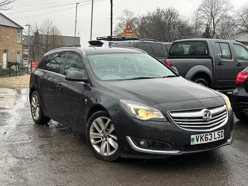 Used Vauxhall Insignia SRi 2013 Black Estate