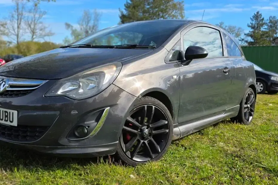 Usado Vauxhall Corsa Edition 2013 Cinzento Citadino