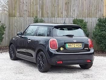 Used Mini Cooper S Level 2 135 kW (184 HP) 2023 Midnight black ii Hatchback