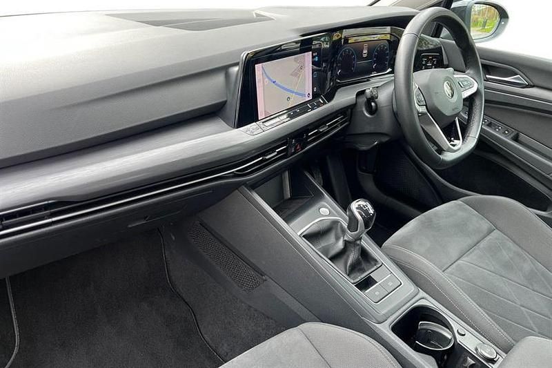 Used VW Golf VIII Style 130 HP (95 kW) 2021 Black Hatchback