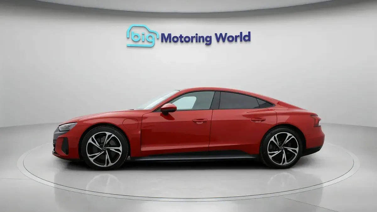 Used Audi e-tron GT quattro 384 kW (523 HP) 2023 Sedan