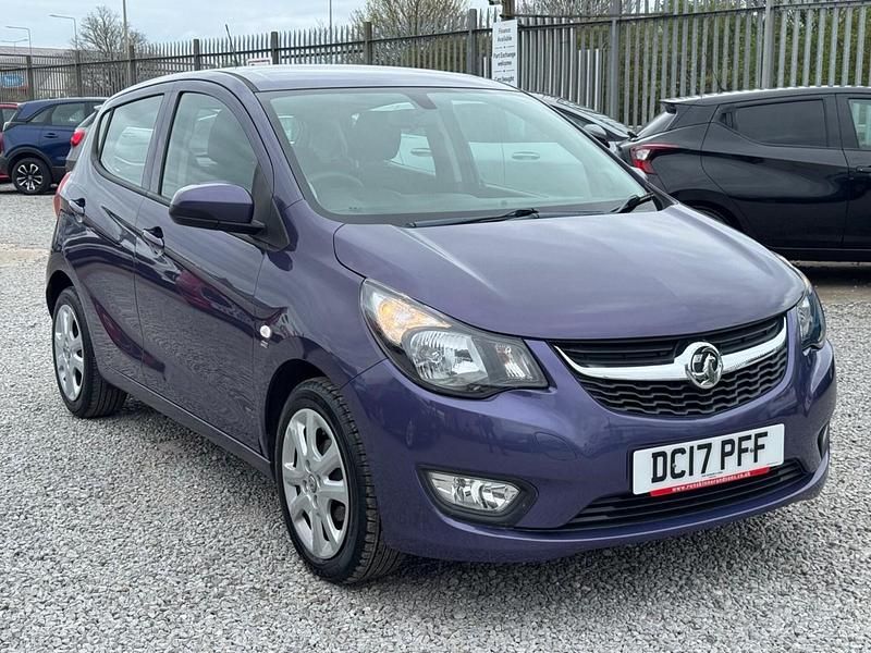 Used Vauxhall Viva 75 HP (55 kW) 2017 Mauve/purple Hatchback