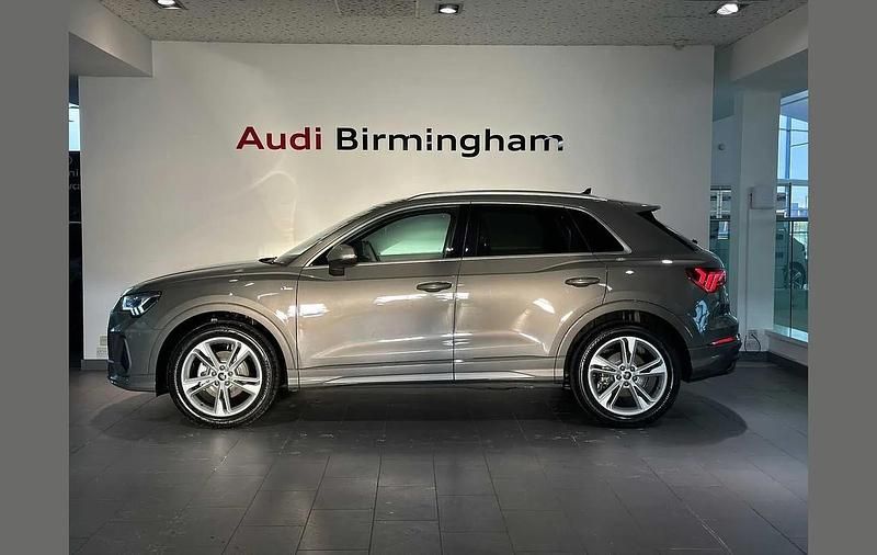 Used Audi Q3 S-Line 150 HP (110 kW) 2025 Grey SUV