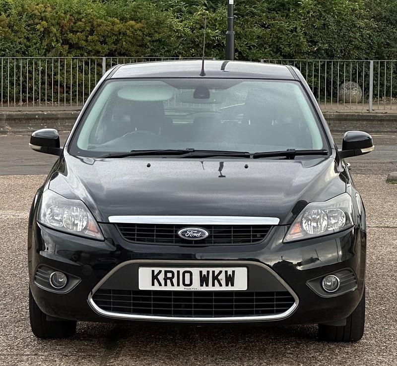 Used Ford Focus Titanium 2010 Black Hatchback