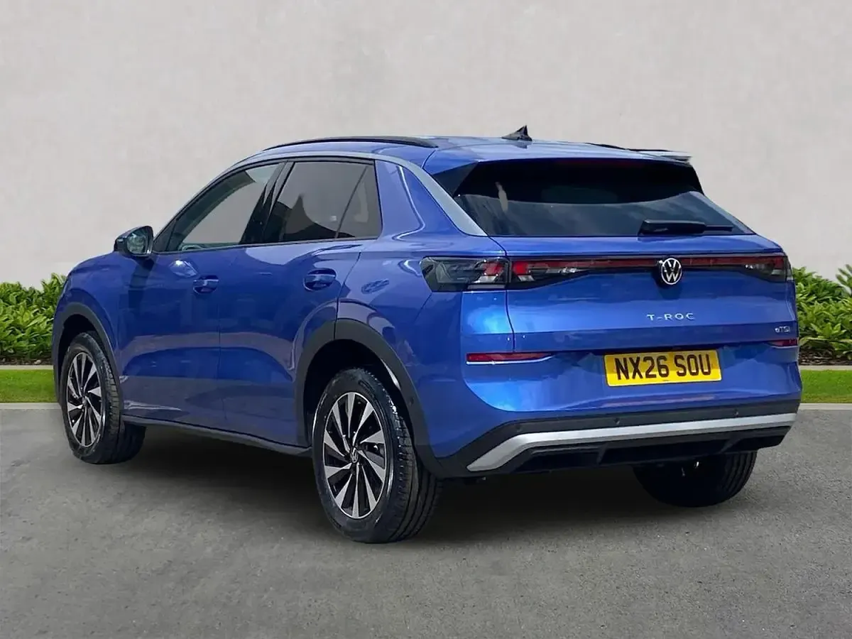 New VW T-Roc Life 150 HP (110 kW) 2026 Blue SUV