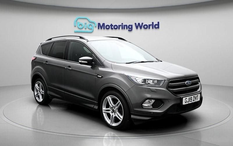 Used Ford Kuga ST-Line 120 HP (88 kW) 2019 Grey SUV