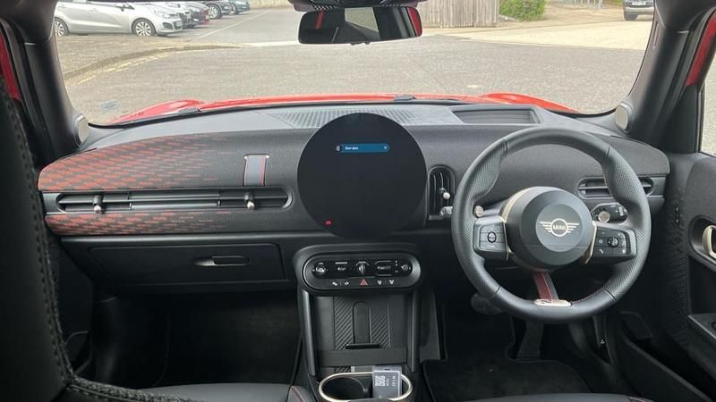 Used Mini Cooper Sport 150 kW (204 HP) 2025 Chili red ii Hatchback