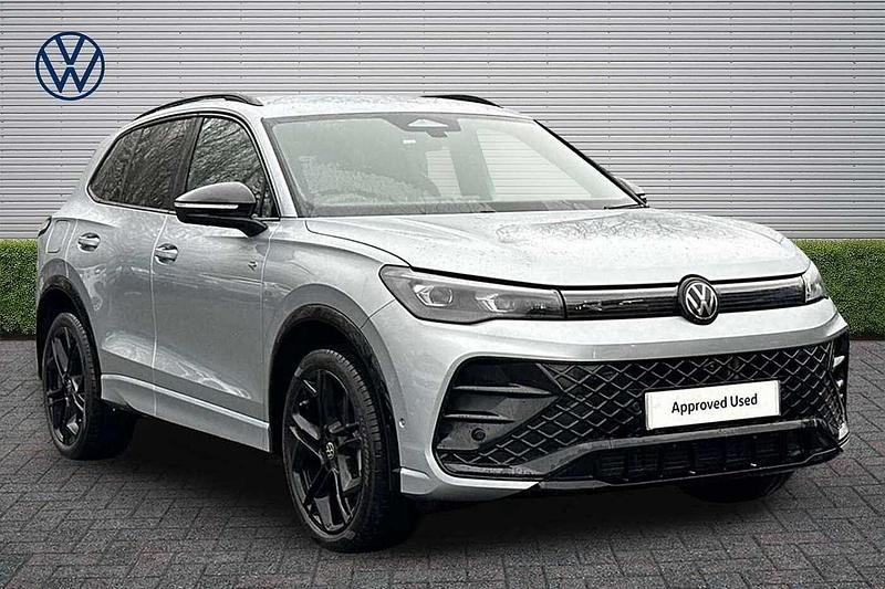 Used VW Tiguan R-line 150 HP (110 kW) 2025 Oyster silver SUV