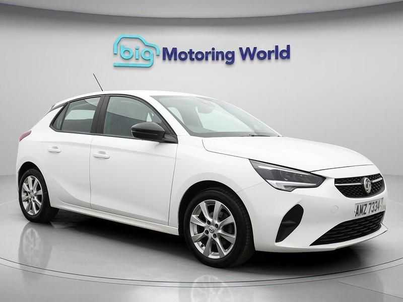 White Used 2023 Vauxhall Corsa Design Edition Hatchback | £10,200 (Good price) - Image 1/4