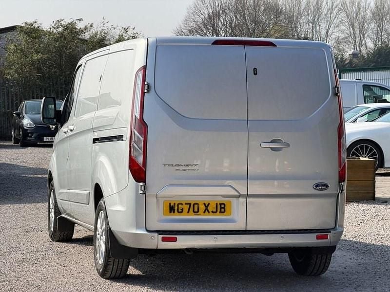 Used Ford Transit Custom Limited 130 HP (95 kW) 2020 Silver Van