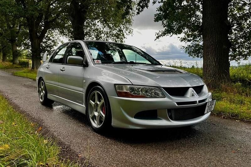 Used Mitsubishi Lancer 2003 Silver Sedan
