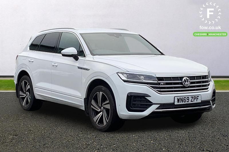 White Used 2019 VW Touareg R-line SUV | £27,999 (Expensive) - Image 1/3