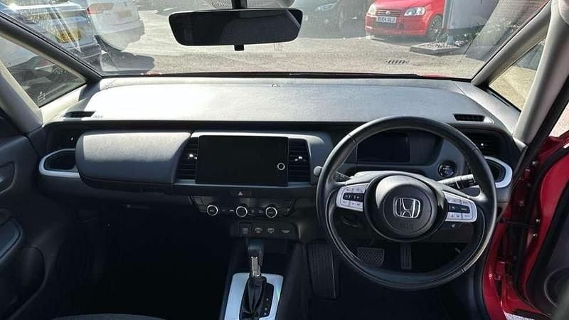 Second-hand Honda Jazz Advance 128 CP (94 kW) 2023 Roșu Hatchback