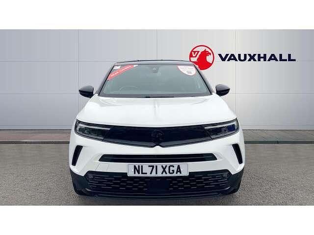 Used Vauxhall Mokka SRi 101 HP (74 kW) 2021 White SUV