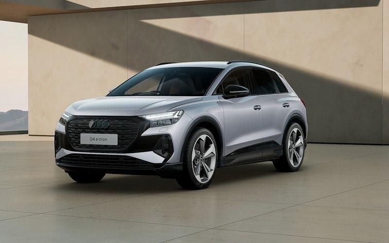 New 2025 Audi Q4 e-tron Black Edition SUV | £53,650 (Fair price) - Image 1/4
