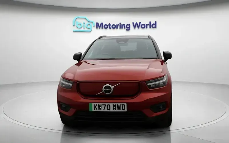 Usado Volvo XC40 300 kW (408 HP) 2021 Vermelho SUV