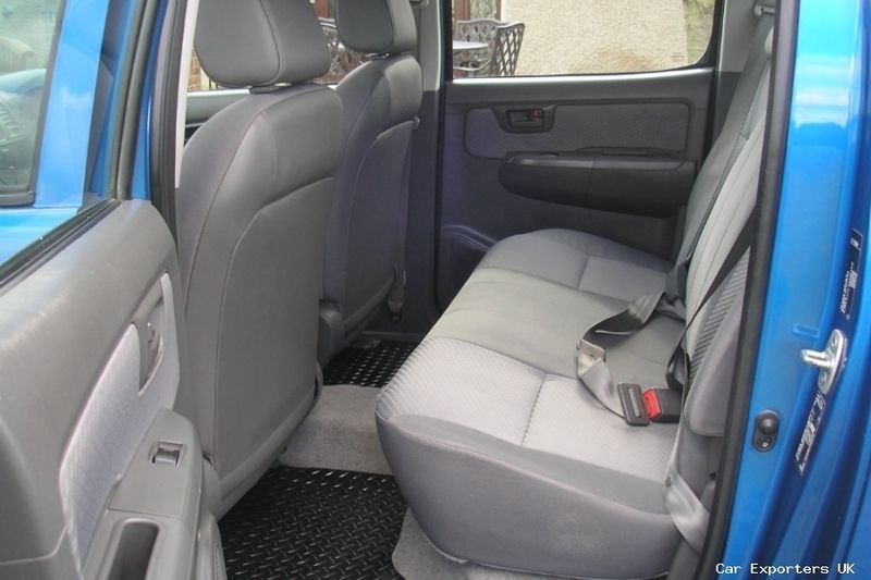 Used Toyota HiLux 144 HP (105 kW) 2012 Pickup