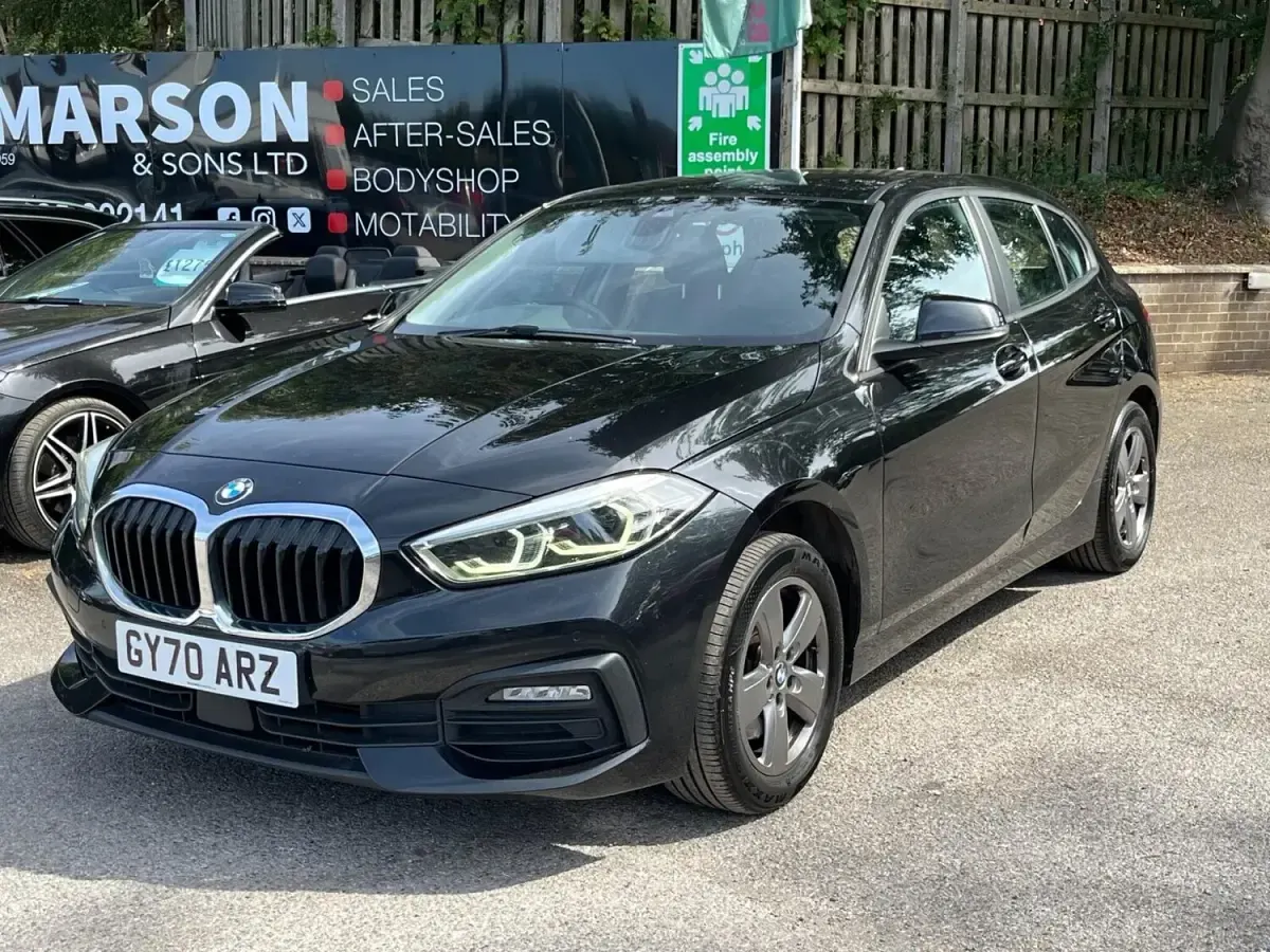 Used BMW 116 Comfort Edition 2020 Black Hatchback