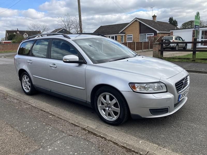 Used Volvo V50 136 HP (100 kW) 2008 Silver Estate