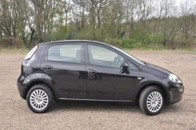 Used Fiat Punto 77 HP (56 kW) 2010 Hatchback