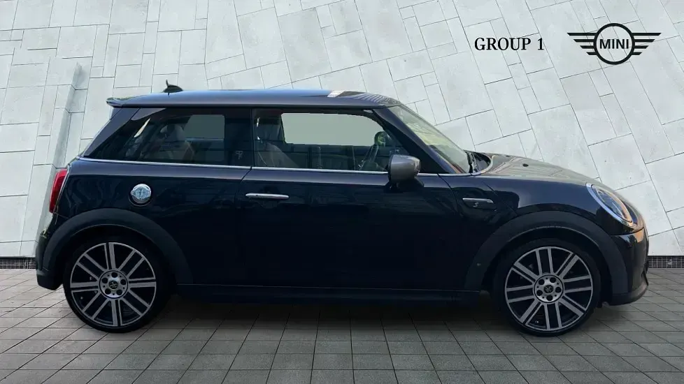 Used Mini Cooper S Exclusive 178 HP (130 kW) 2021 Black Hatchback