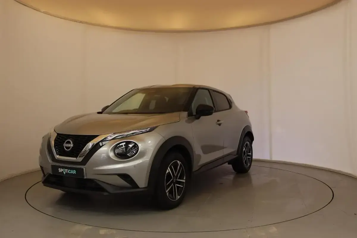 Used Nissan Juke N-Connecta 112 HP (82 kW) 2024 Grey SUV