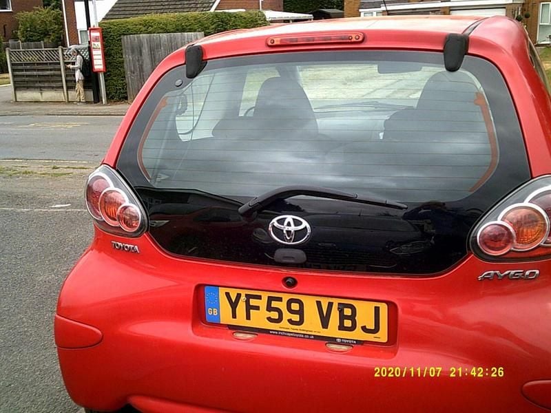 Image 2/4