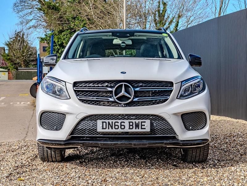 Used Mercedes GLE250 AMG Line Premium 2016 White Estate