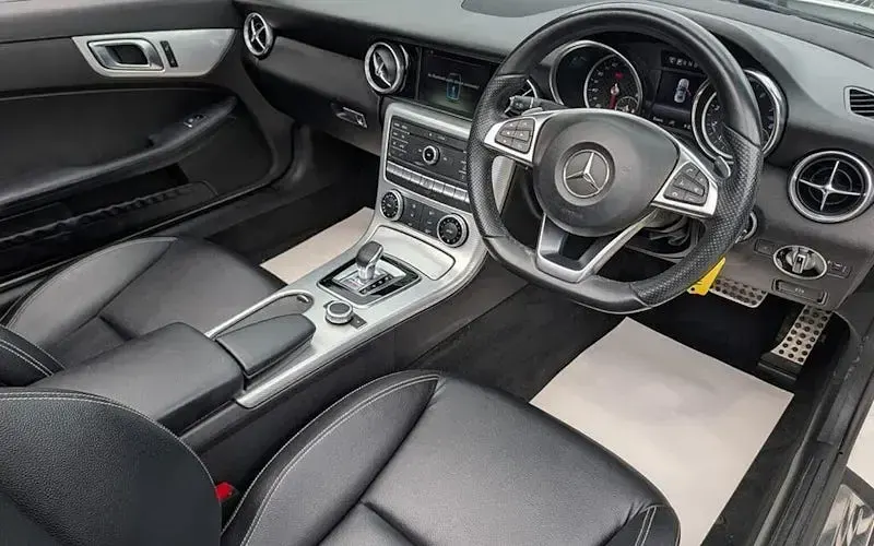 Used Mercedes SLC200 AMG line 184 HP (135 kW) 2018 Cabriolet