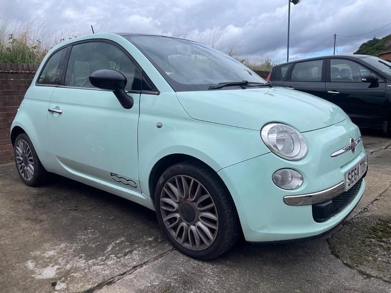 Green Used 2015 Fiat 500 Hatchback | £4,299 (Good price) - Image 1/4
