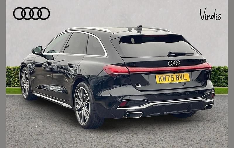 Used Audi A5 S-Line 200 HP (147 kW) 2025 Black Estate